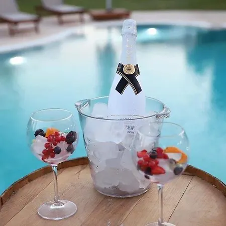 Отель Triangulo 2*