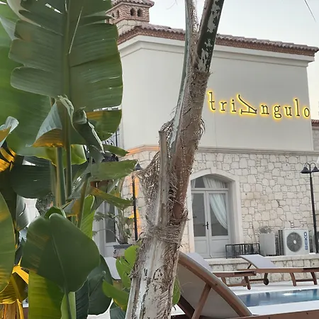 Triangulo Отель 2*