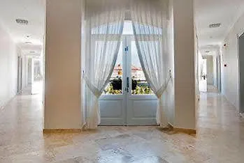 Szálloda Triangulo 2*