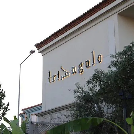 Otel Triangulo