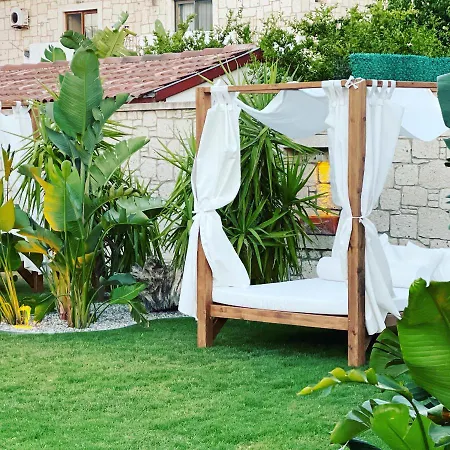 Otel Triangulo