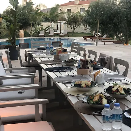 Triangulo Alaçatı