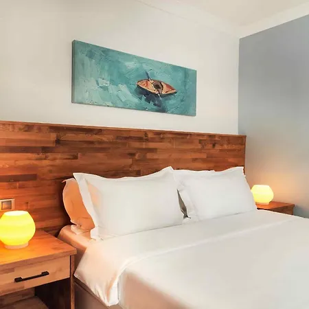 Otel Triangulo